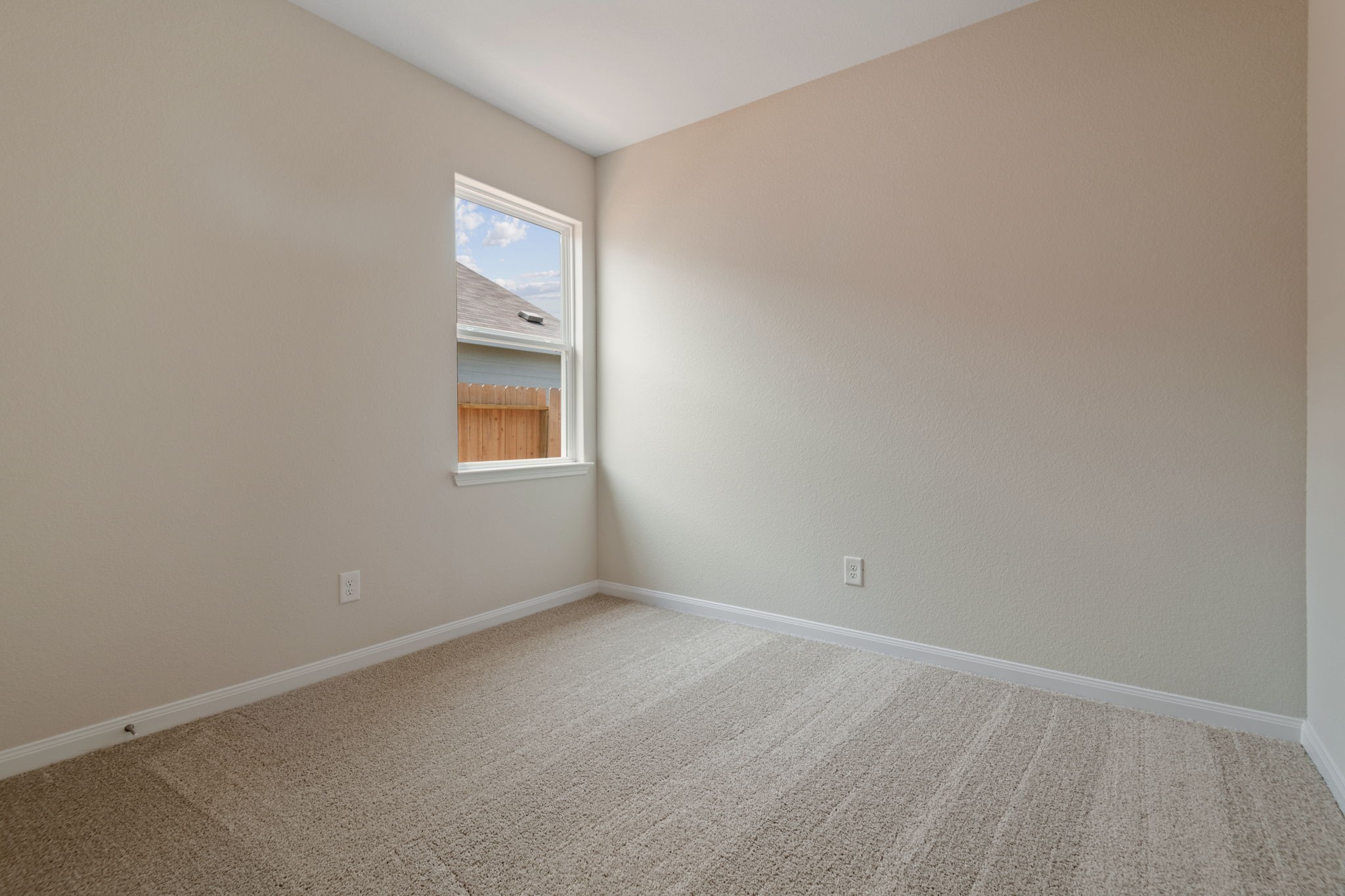680 Rusted Spur Way Waller, TX 77484 - Photo 16 of 21 Gallery Image 16