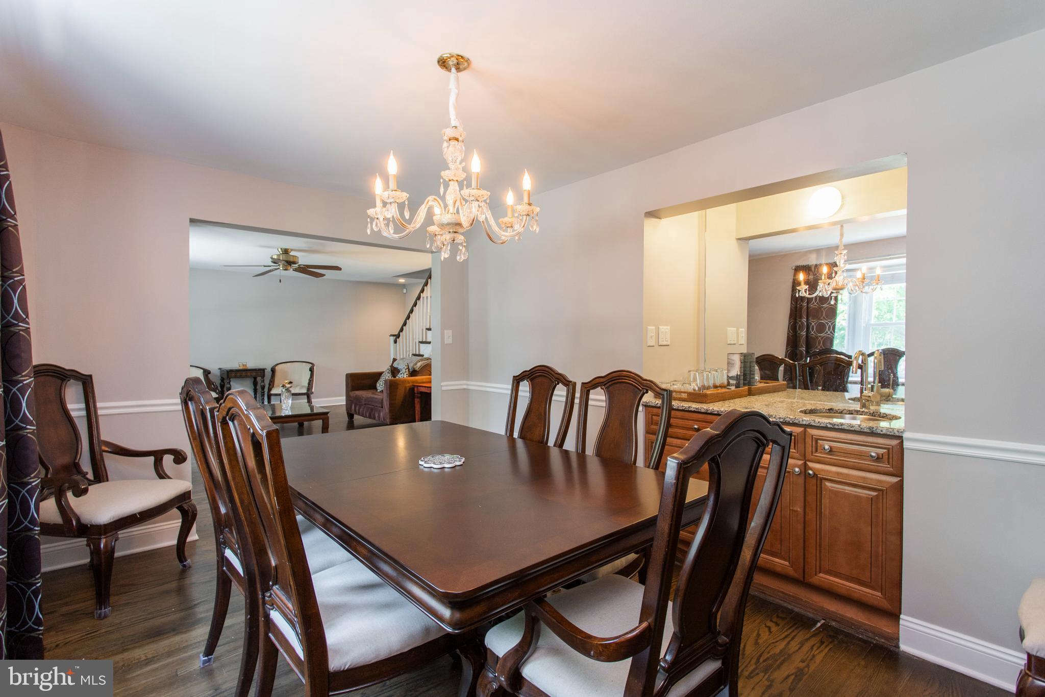 106 Heatherwood Road Havertown, PA 19083 - Photo 11 of 38 Dining Room with Wet Bar