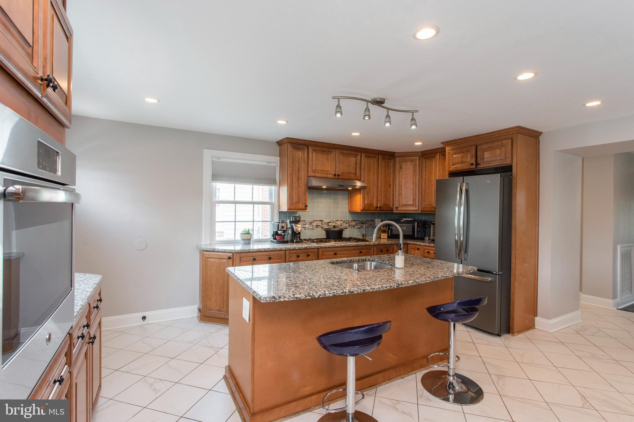 106 Heatherwood Road Havertown, PA 19083 - Photo 20 of 38 Kitchen