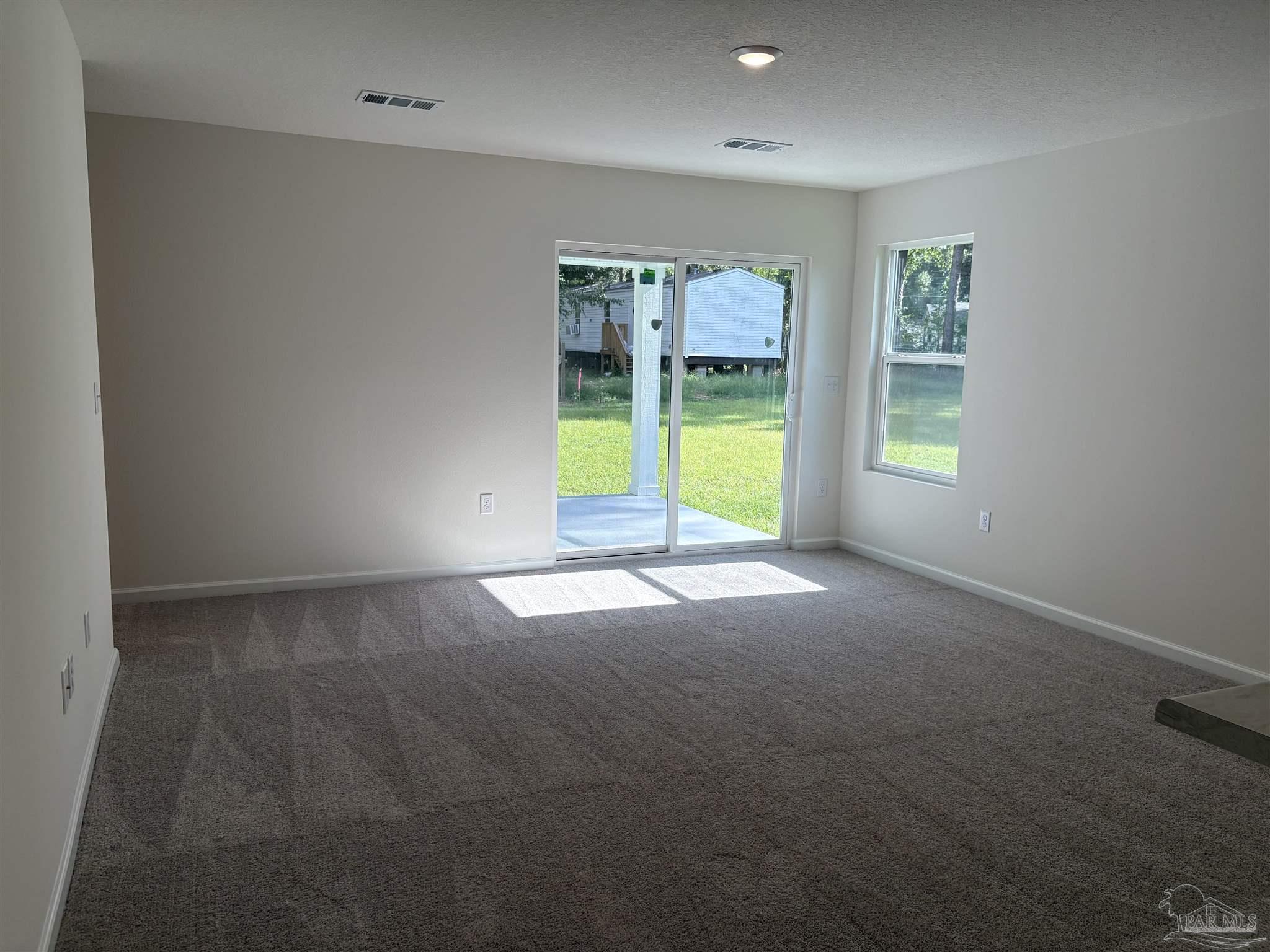 5705 Meadow Road Milton, FL 32583 - Photo 6 of 9