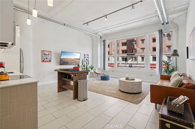 $490,000 | 939 South Broadway, Unit 203, Los Angeles, CA 90015