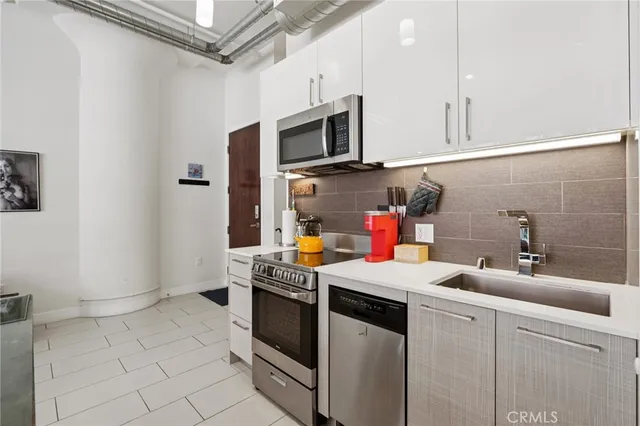 $475,000 | 939 South Broadway, Unit 203, Los Angeles, CA 90015