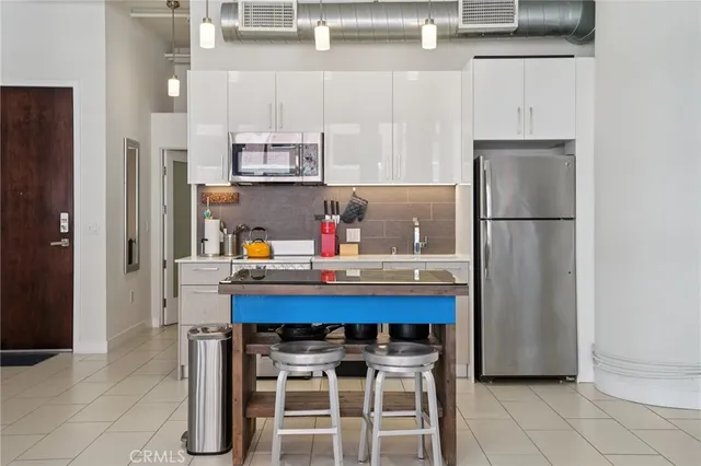 $475,000 | 939 South Broadway, Unit 203, Los Angeles, CA 90015