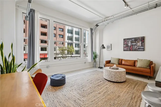 $475,000 | 939 South Broadway, Unit 203, Los Angeles, CA 90015