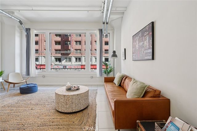 $490,000 | 939 South Broadway, Unit 203, Los Angeles, CA 90015