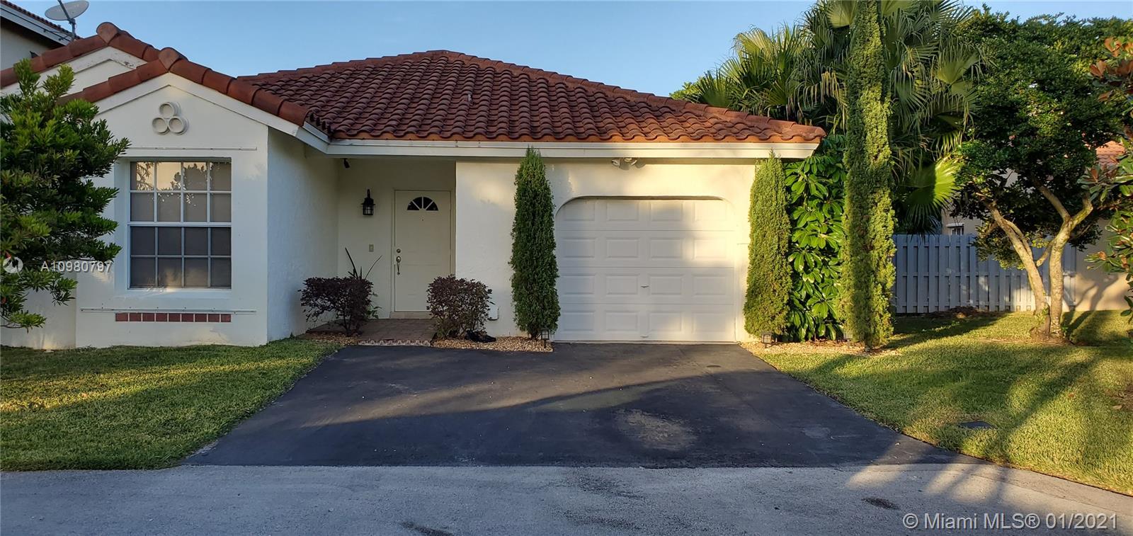 1447 Garden Road Weston, FL 33326 - Photo 2 of 39 Gallery Image 2