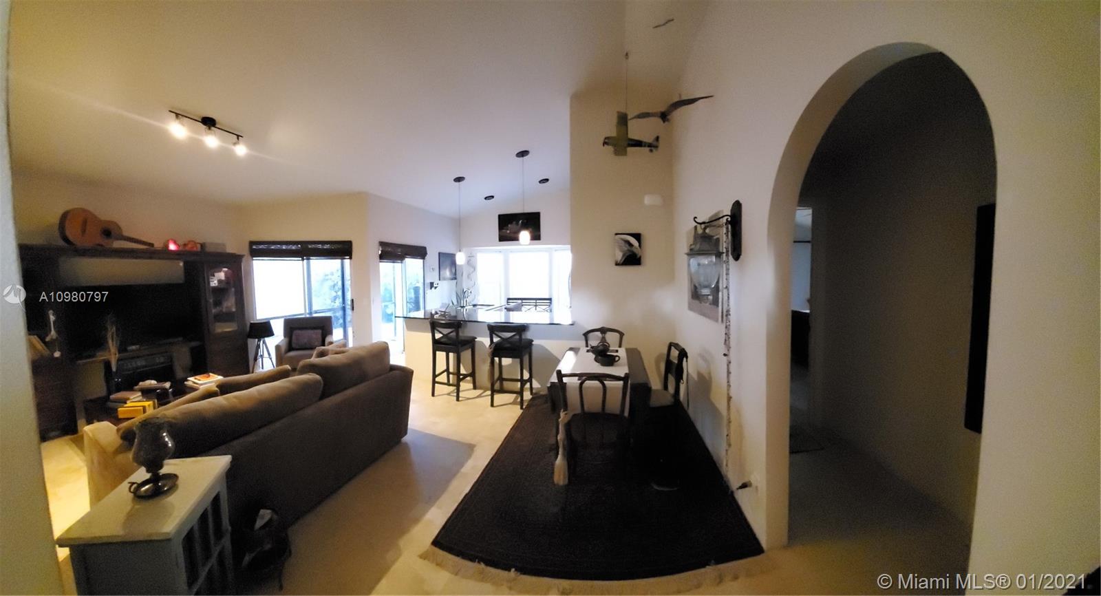 1447 Garden Road Weston, FL 33326 - Photo 13 of 39 Gallery Image 13