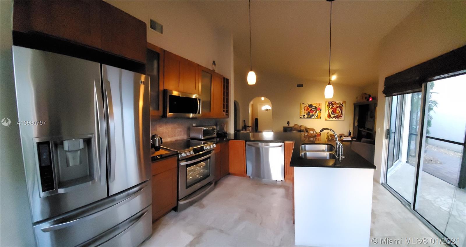 1447 Garden Road Weston, FL 33326 - Photo 15 of 39 Gallery Image 15