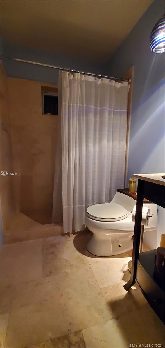 1447 Garden Road Weston, FL 33326 - Photo 23 of 39 Gallery Image 23