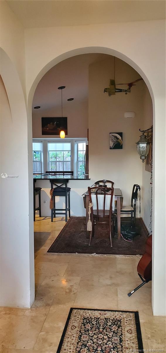 1447 Garden Road Weston, FL 33326 - Photo 7 of 39 Gallery Image 7