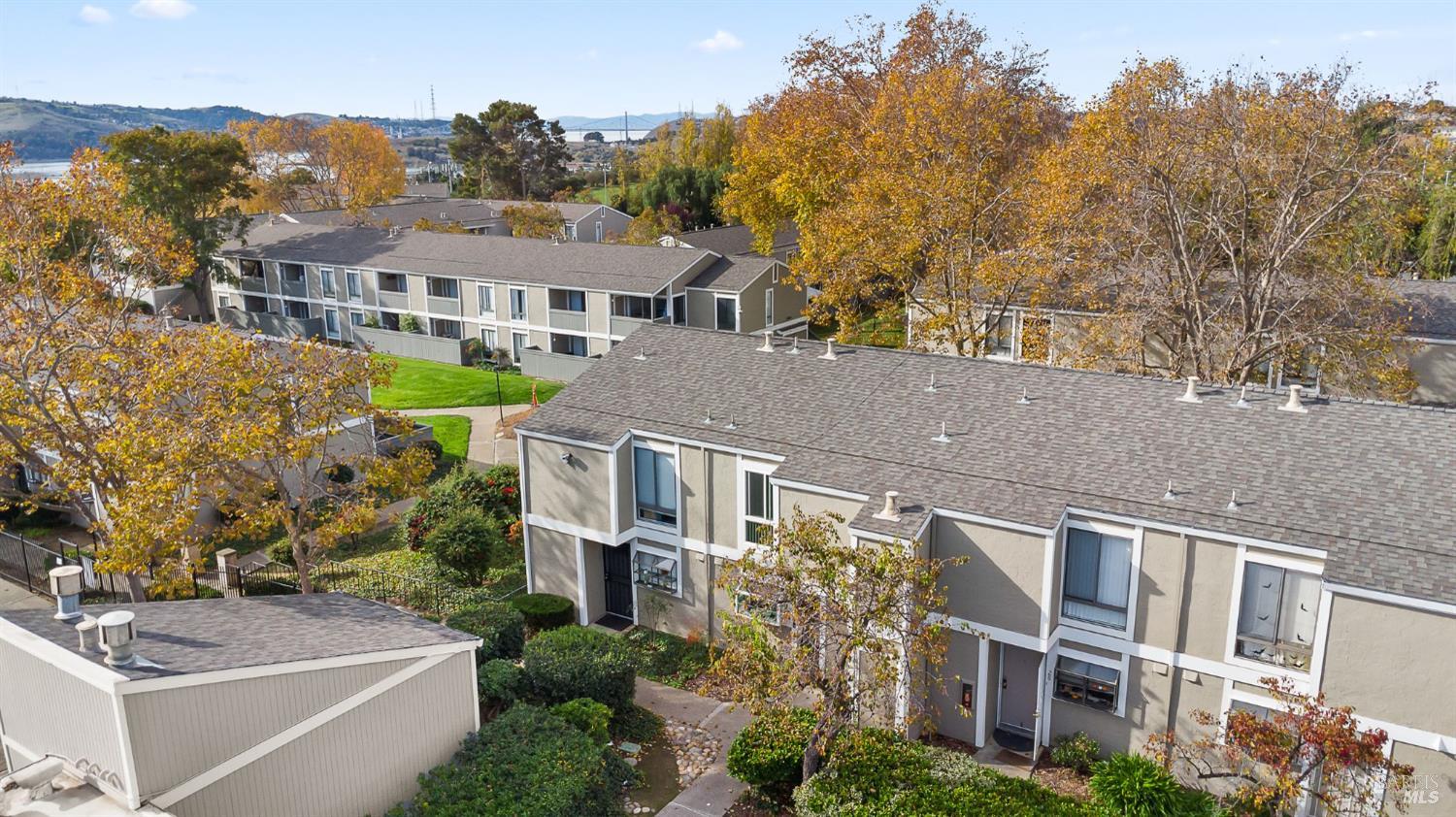 900 Southampton Road, Unit 27 Benicia, CA 94510 - Photo 22 of 33
