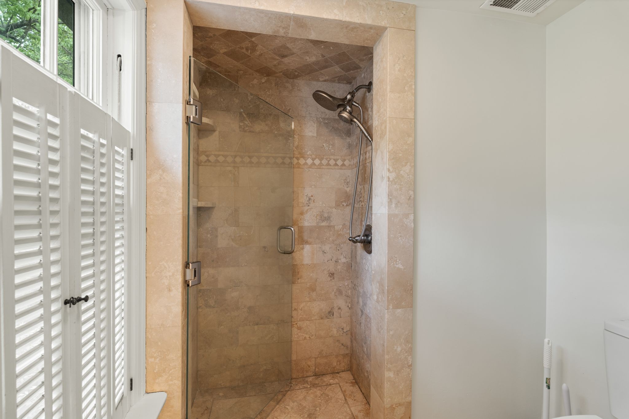 140 Alton Road Nashville, TN 37205 - Photo 29 of 42 Gallery Image 29