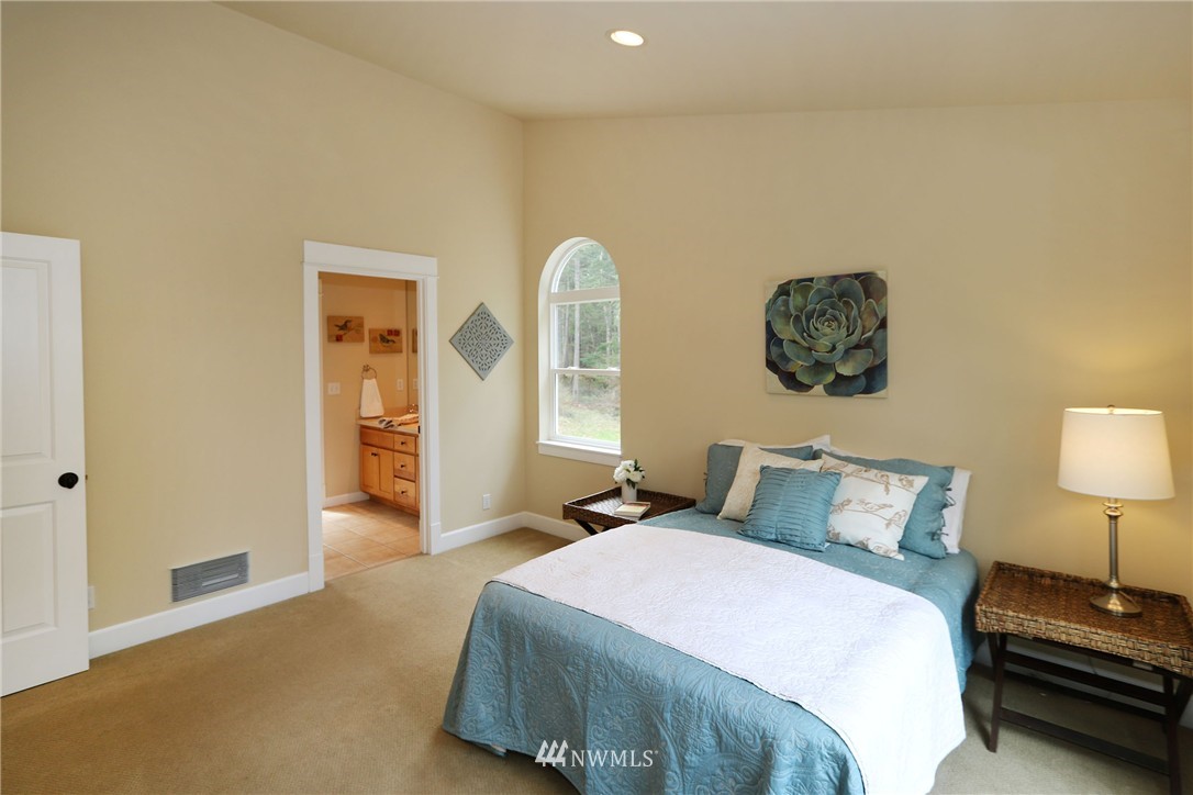 172 Harper Road Orcas Island, WA 98245 - Photo 15 of 25 Gallery Image 15