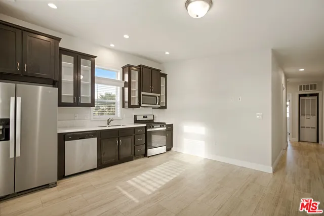 $114,950 | 8250 Lankershim Boulevard, Unit 196, North Hollywood, CA 91605