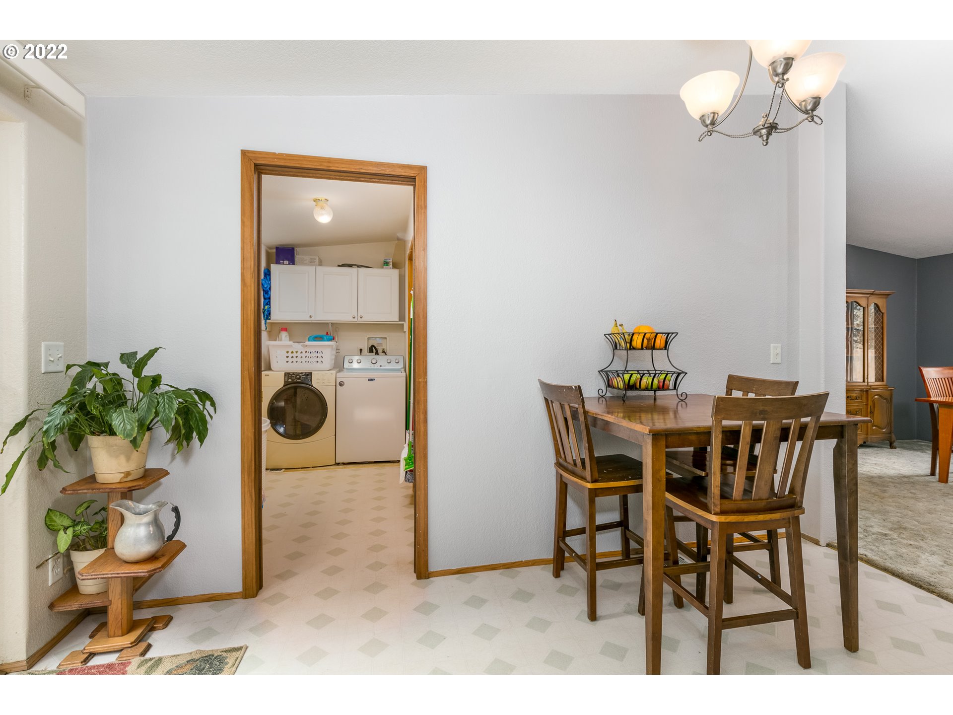 71 Brooks Road Carson, WA 98610 - Photo 7 of 20 Kitchen/Nook