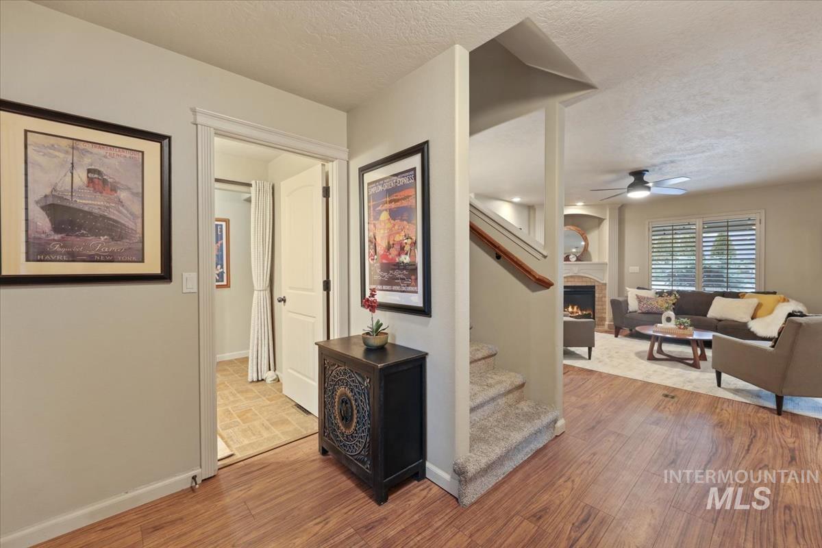 647 North Shadowfox Place Eagle, ID 83616 - Photo 22 of 35 Spacious hallway leading to open concept living room