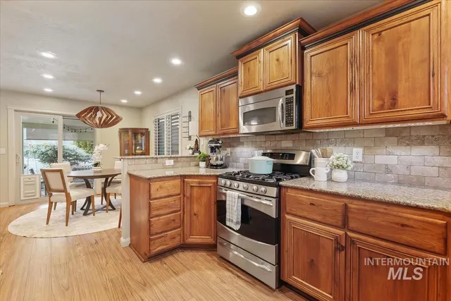 $440,000 | 647 North Shadowfox Place, Eagle, ID 83616