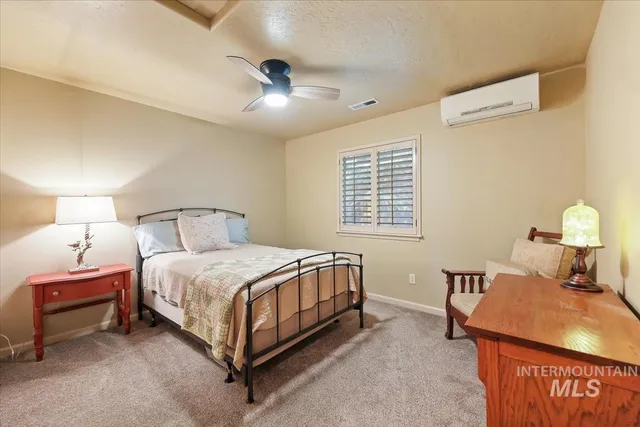 $440,000 | 647 North Shadowfox Place, Eagle, ID 83616