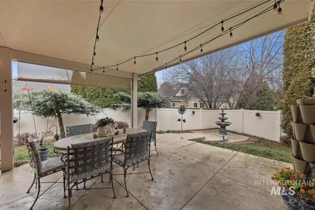 $440,000 | 647 North Shadowfox Place, Eagle, ID 83616