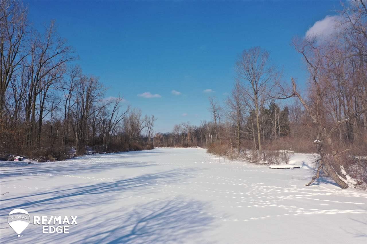 2205 Parker Road Holly, MI 48442 - Photo 81 of 84 50037199-80.JPG