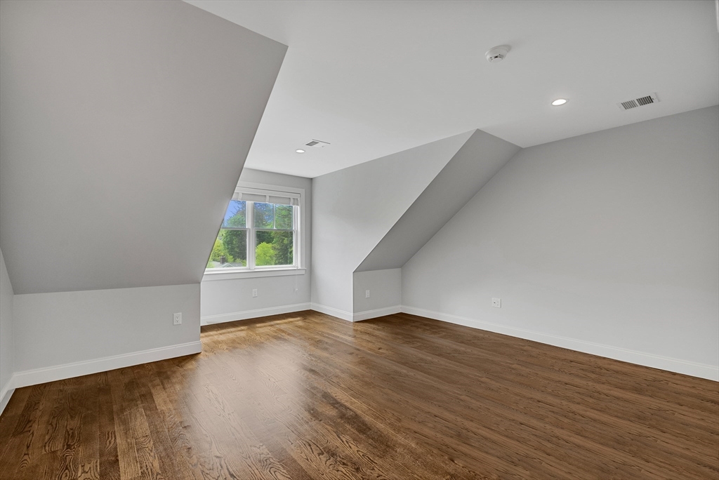 7 Bemis Road Wellesley, MA 02481 - Photo 16 of 31