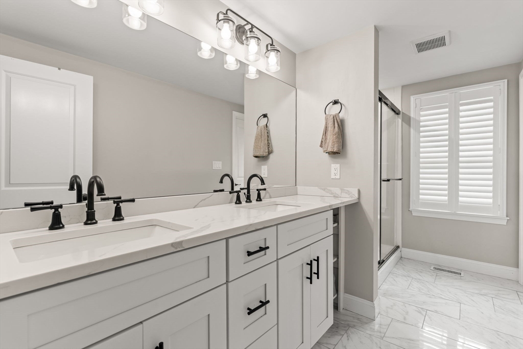 85 Mann Hill Road Scituate, MA 02066 - Photo 19 of 36 Gallery Image 19