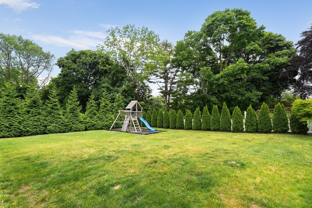 85 Mann Hill Road Scituate, MA 02066 - Photo 31 of 36 Gallery Image 31