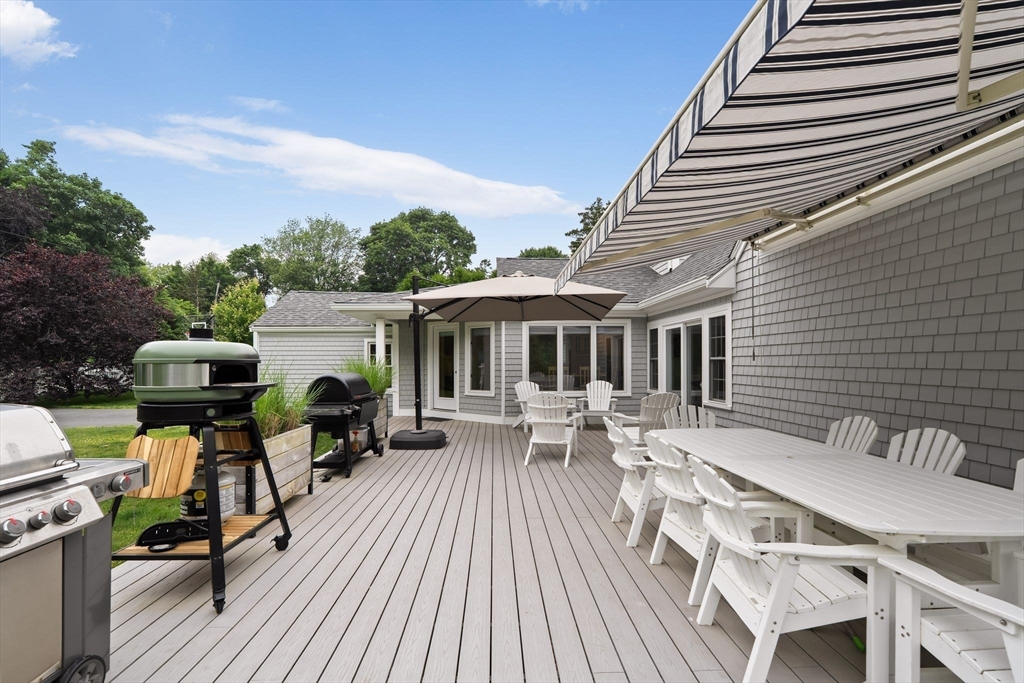 85 Mann Hill Road Scituate, MA 02066 - Photo 5 of 36 Gallery Image 5
