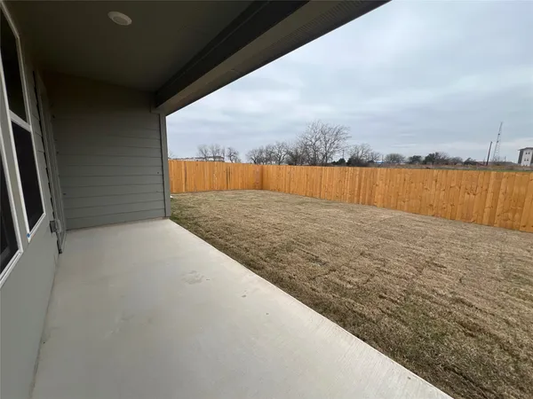 $2,250 | 221 Wirecrested Drive, Lockhart, TX 78644