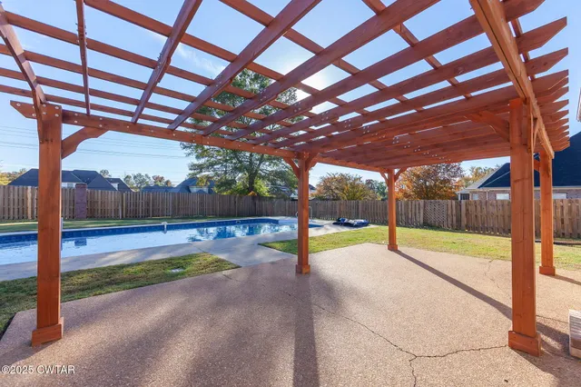 $479,900 | 34 Larkwood Drive, Jackson, TN 38305