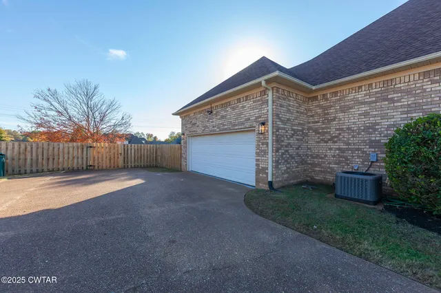 $479,900 | 34 Larkwood Drive, Jackson, TN 38305