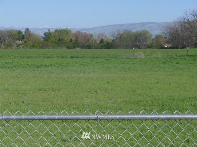 1365 Beet Road Walla Walla, WA 99362 - Photo 27 of 39