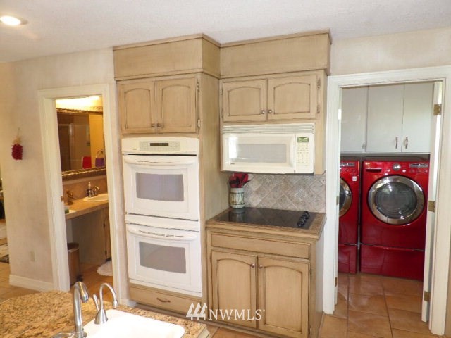 1365 Beet Road Walla Walla, WA 99362 - Photo 9 of 39