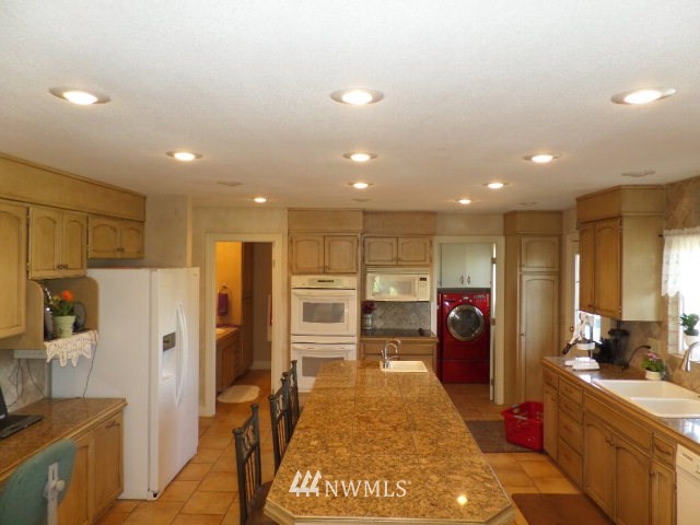 1365 Beet Road Walla Walla, WA 99362 - Photo 10 of 39