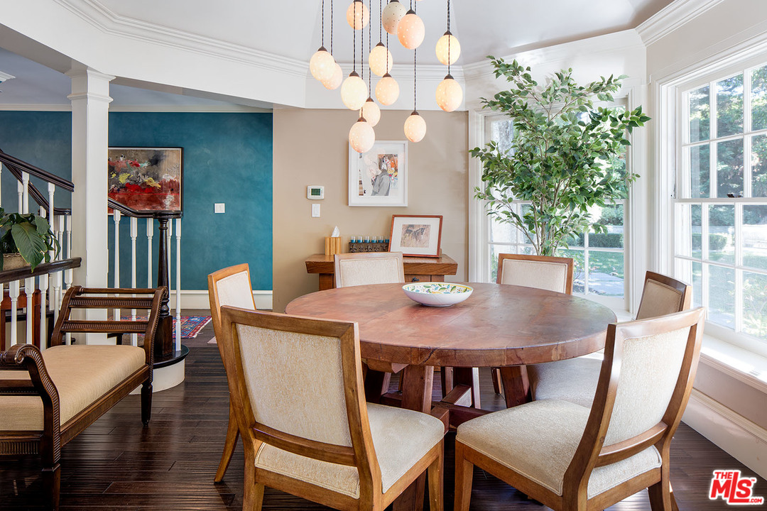 428 Homewood Road Los Angeles, CA 90049 - Photo 10 of 20 Gallery Image 10