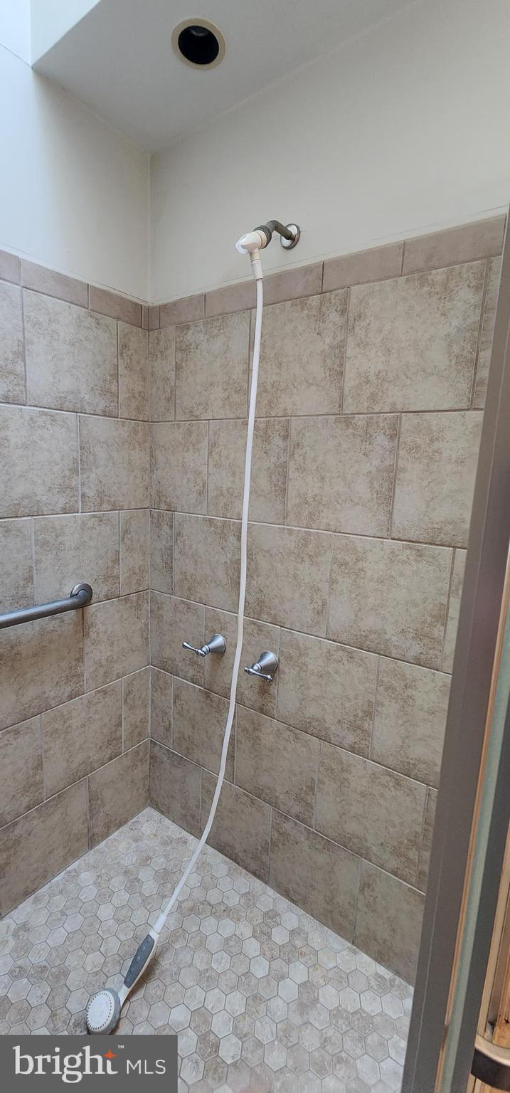 127 Riverview Circle Colonial Beach, VA 22443 - Photo 108 of 147 In-Law Suite