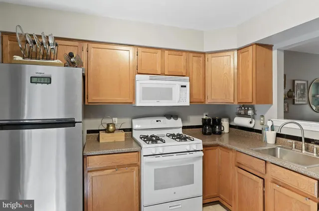 $530,000 | 5680 White Dove Lane, Clifton, VA 20124