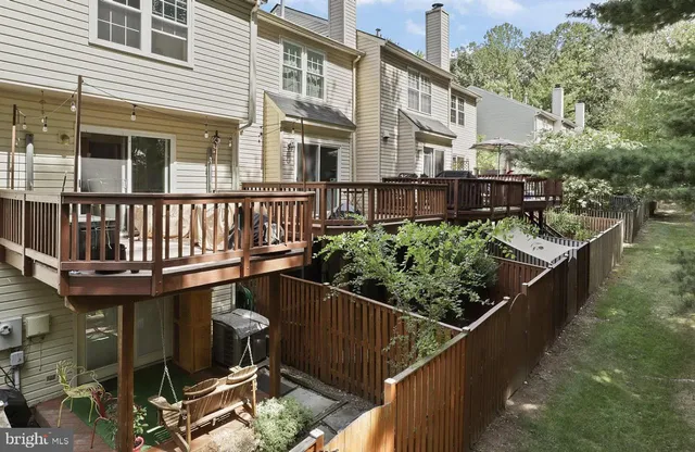 $530,000 | 5680 White Dove Lane, Clifton, VA 20124