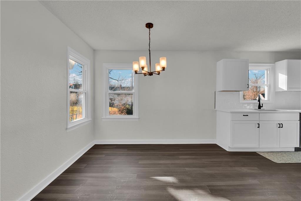 1419 West Scott Place Independence, MO 64052 - Photo 11 of 29