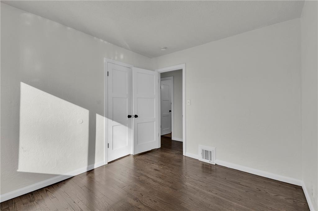 1419 West Scott Place Independence, MO 64052 - Photo 19 of 29