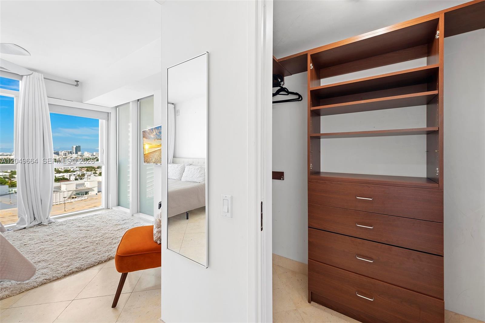 450 Alton Road, Unit 1708 Miami Beach, FL 33139 - Photo 18 of 38
