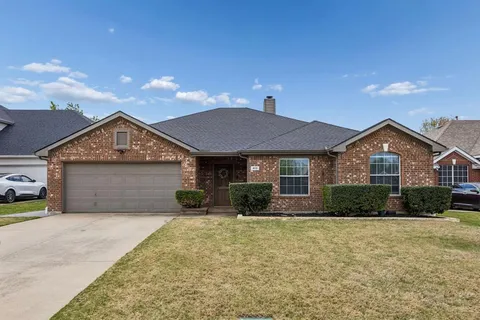 $340,000 | 413 Highview Circle, Royse City, TX 75189
