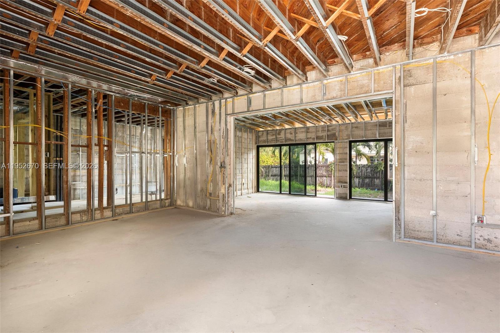 4345 Alton Road Miami Beach, FL 33140 - Photo 17 of 20