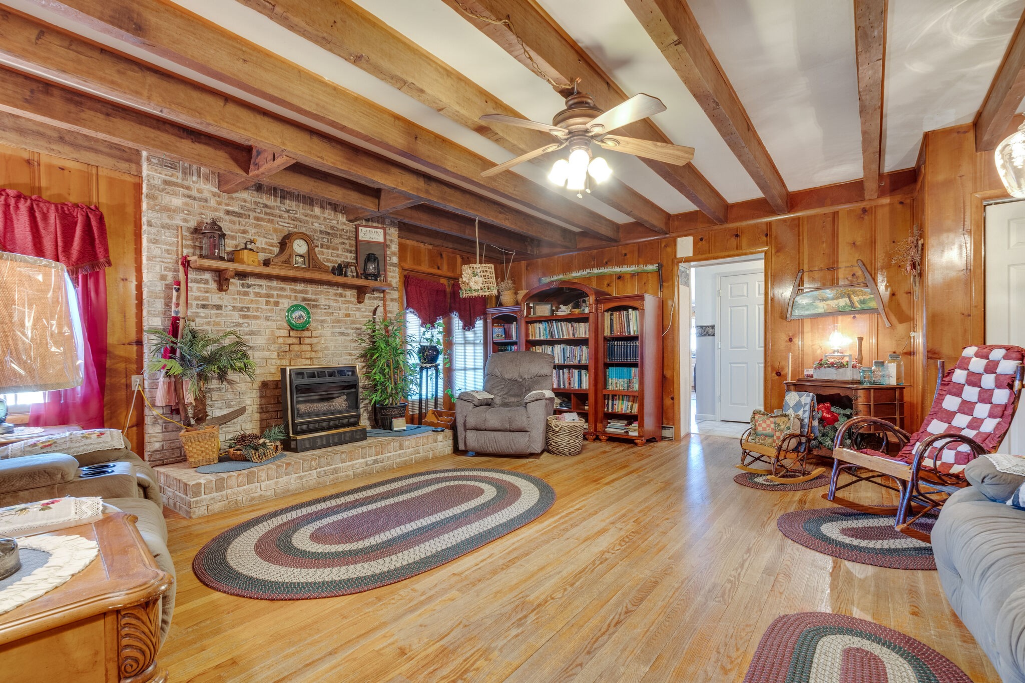 3935 Buncombe Road Belvidere, TN 37306 - Photo 13 of 46 Gallery Image 13