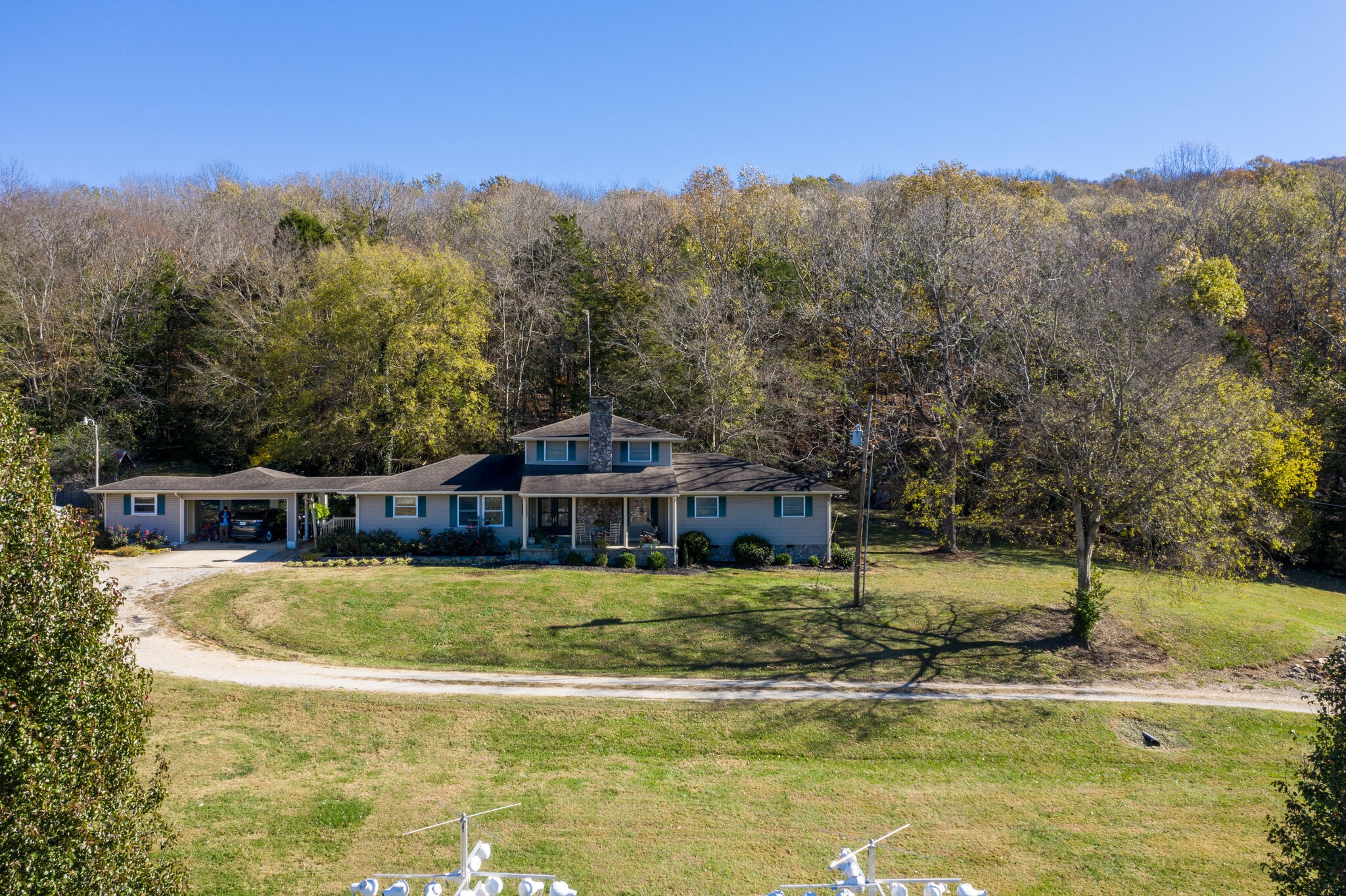 3935 Buncombe Road Belvidere, TN 37306 - Photo 3 of 46 Gallery Image 3