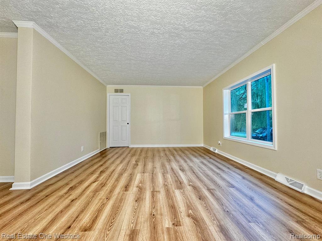 35845 Bordman Road Memphis, MI 48041 - Photo 15 of 34 Gallery Image 15