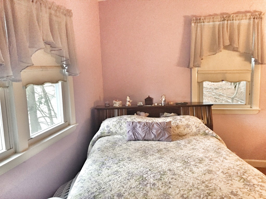 25 Moon Road Lynn, MA 01904 - Photo 12 of 27 Gallery Image 12