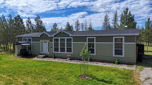 $424,500 | 7583 Elaine St Way, Ford, WA 99013