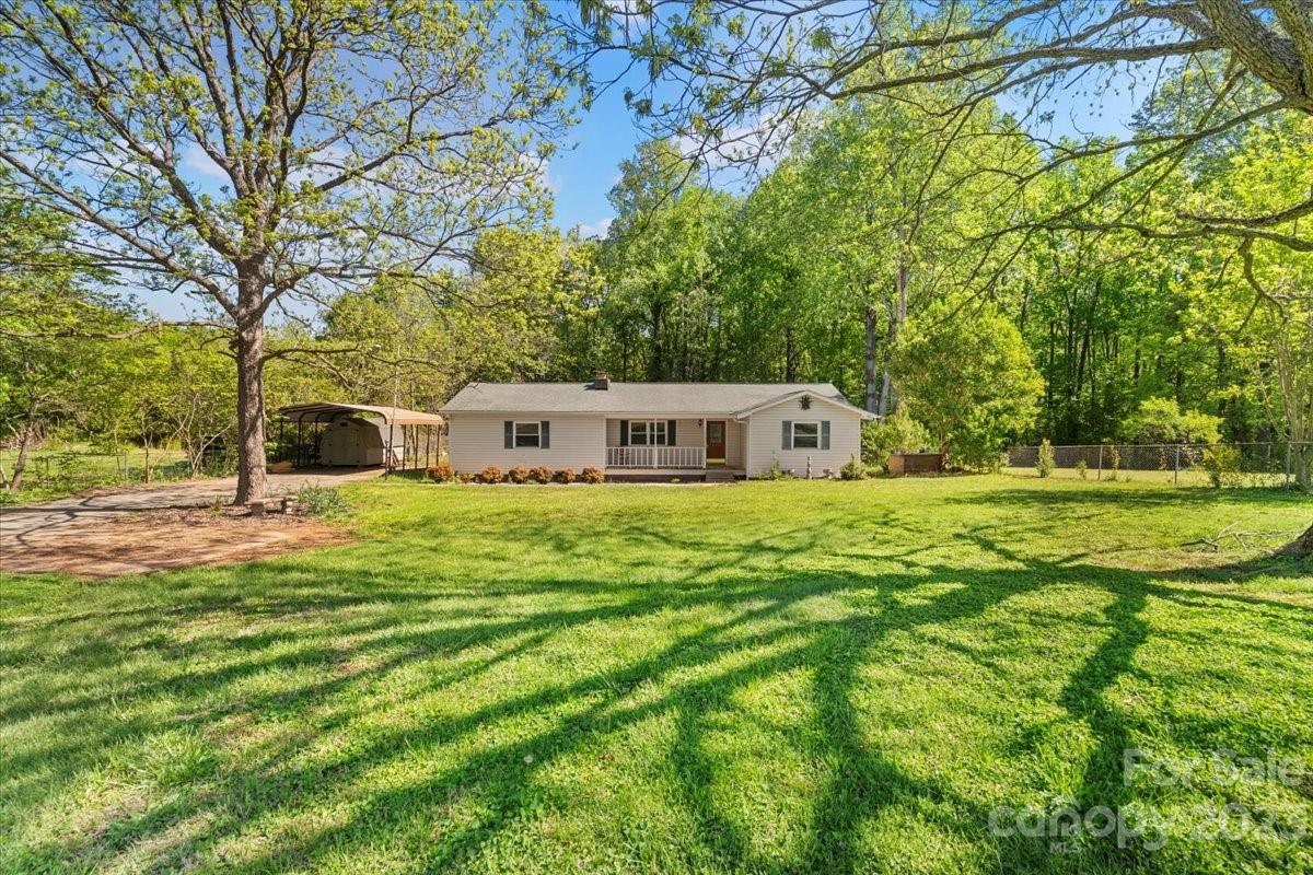 305 Smith Road Mount Holly, NC 28120 - Photo 22 of 24 Gallery Image 22