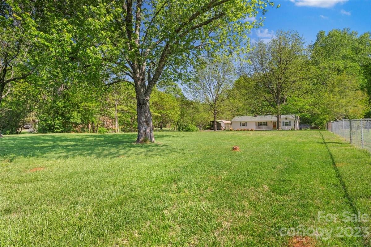 305 Smith Road Mount Holly, NC 28120 - Photo 23 of 24 Gallery Image 23